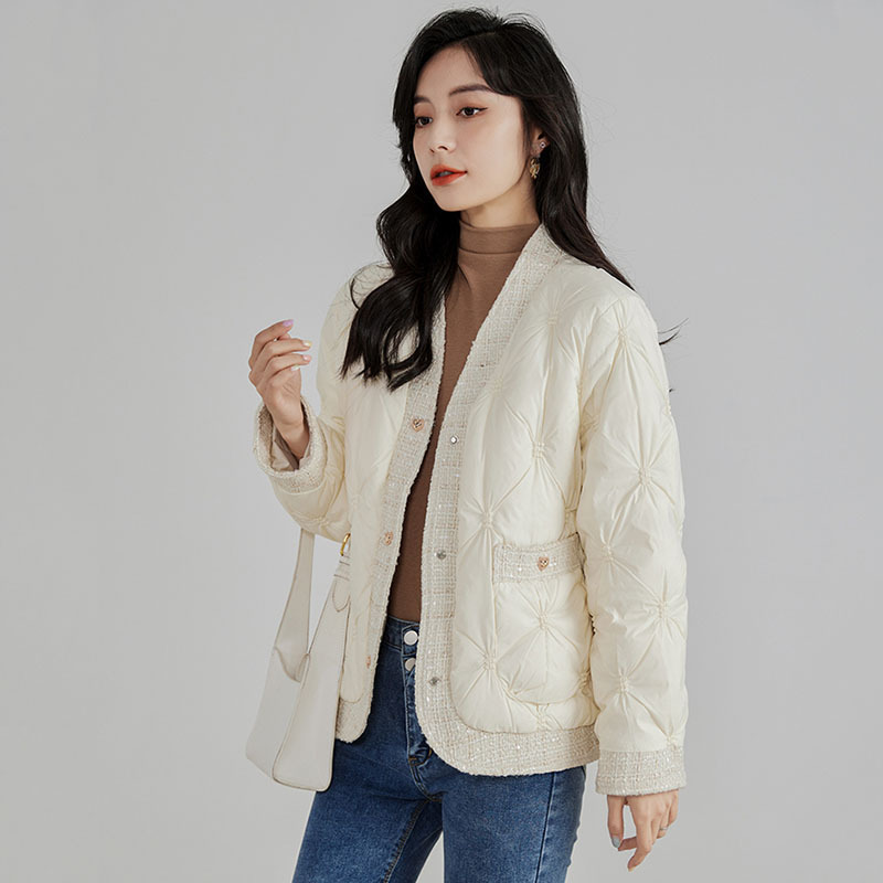 가을 겨울 다운 재킷 브이넥 패치워크 경량 화이트 덕  - Winter Clothing Trends For Women 리뷰 및 가격
